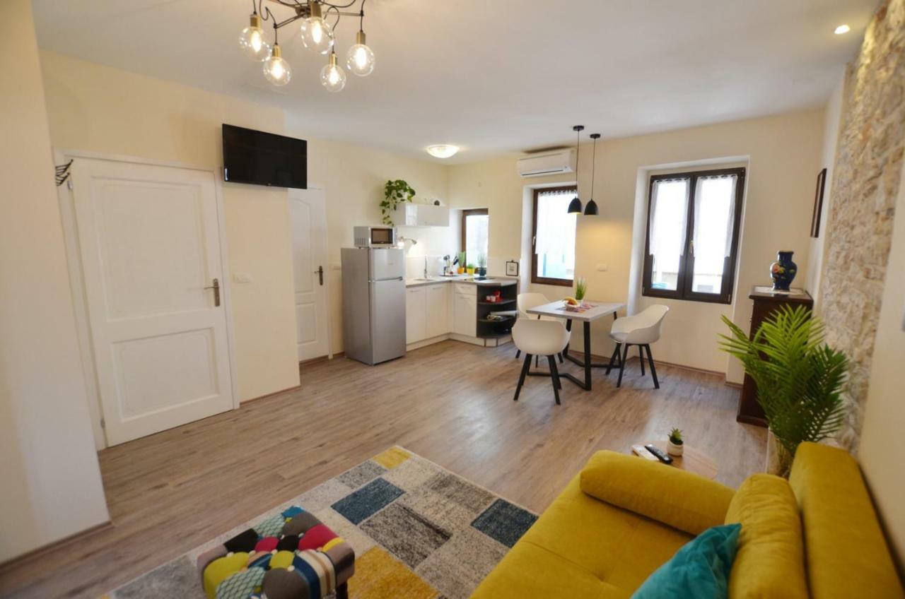 Bruno Apartment โรวีน ภายนอก รูปภาพ
